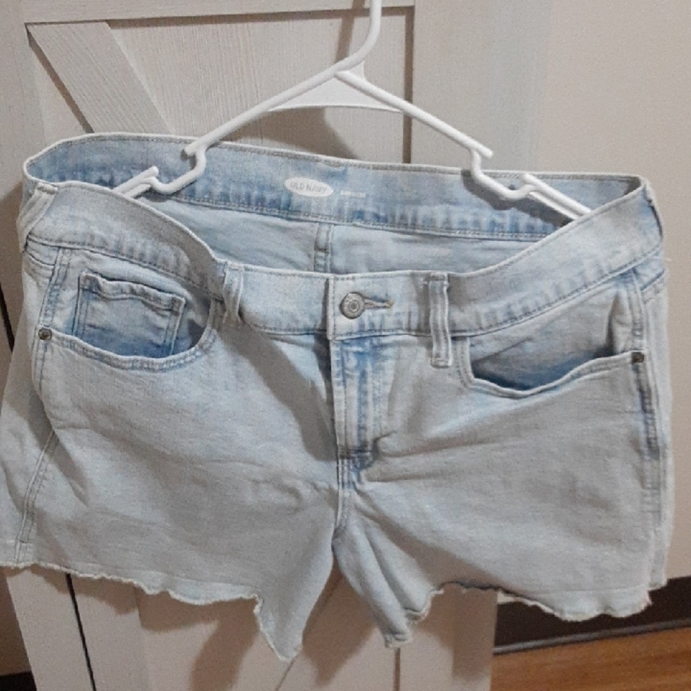 Old Navy Women's Light Blue Denim Shorts